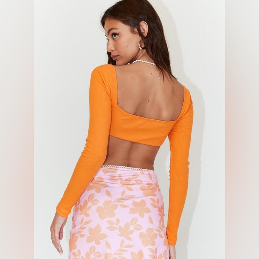 Princess Polly Becca Long Sleeve Crop Top | Orange | Size 2 - Picture 2 of 8